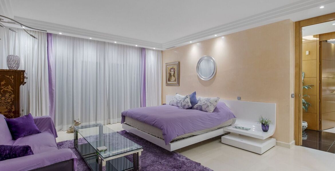 Luxury 7-Bedroom Villa in La Cerquilla, Marbella with Stunni
