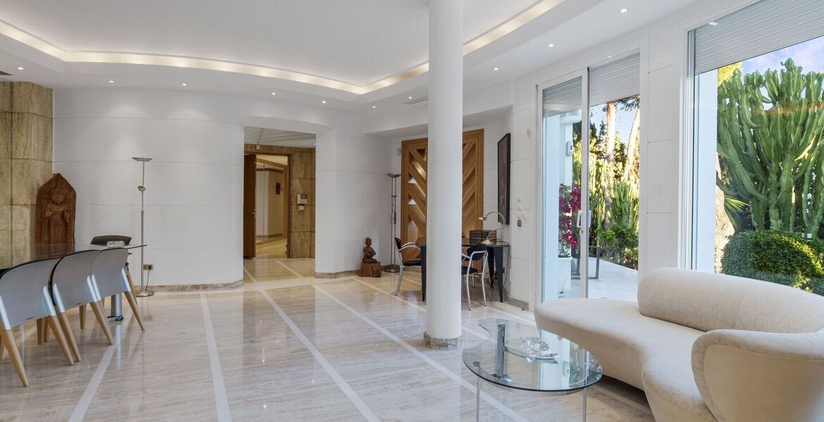 Luxury 7-Bedroom Villa in La Cerquilla, Marbella with Stunni