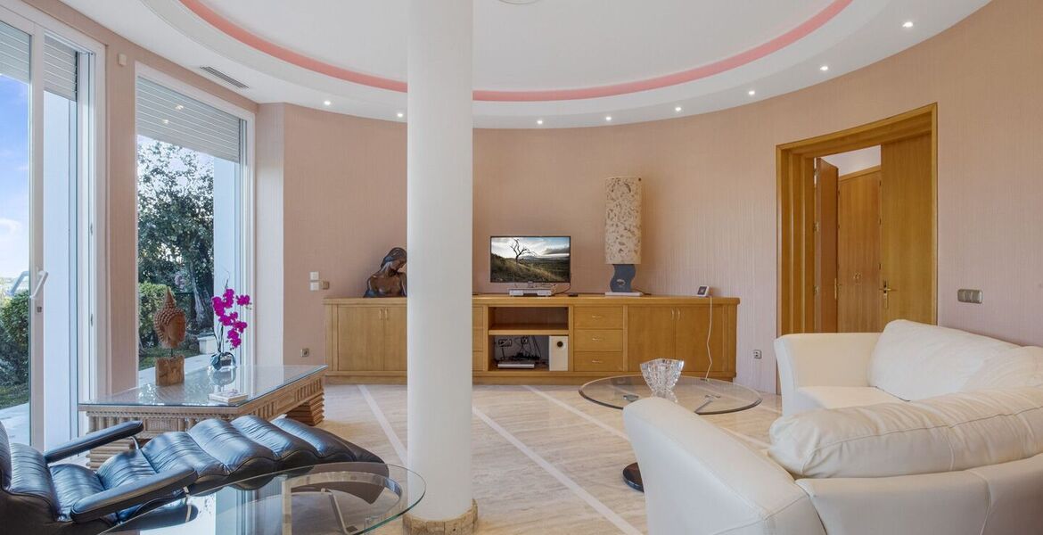 Luxury 7-Bedroom Villa in La Cerquilla, Marbella with Stunni