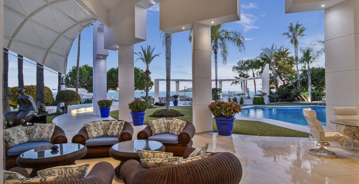 Luxury 7-Bedroom Villa in La Cerquilla, Marbella with Stunni