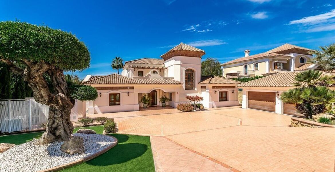Luxury Villa in Los Flamingos Golf  Benahavis Marbella