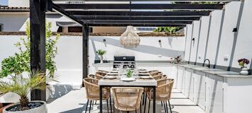 Villa de Luxe de 8 Chambres Idéale pour Familles et Groupes 
