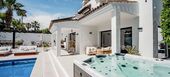 Villa de Luxe de 8 Chambres Idéale pour Familles et Groupes 