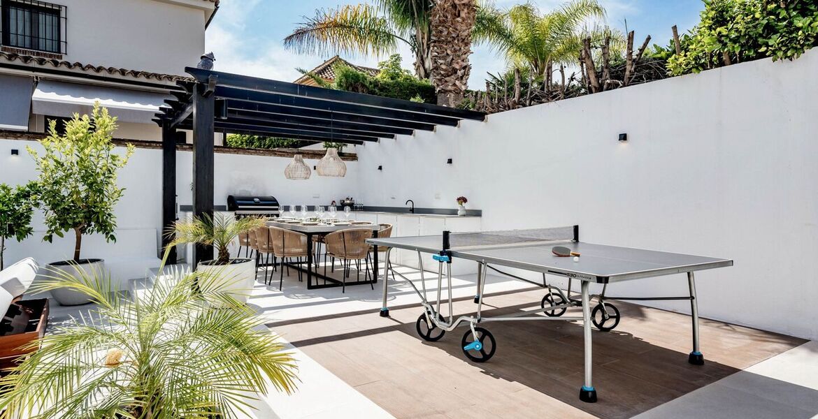 Villa de Luxe de 8 Chambres Idéale pour Familles et Groupes 
