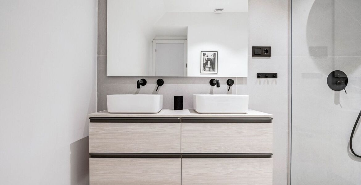 Villa de Luxe de 8 Chambres Idéale pour Familles et Groupes 