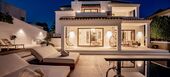 Villa de Luxe de 8 Chambres Idéale pour Familles et Groupes 