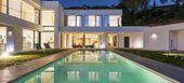 Elegant Modern Villa in the Heart of Elviria, Marbella