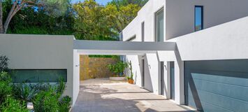 Elegant Modern Villa in the Heart of Elviria, Marbella