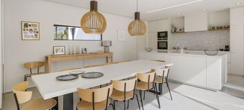 Elegant Modern Villa in the Heart of Elviria, Marbella