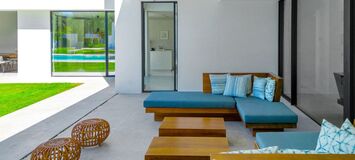 Elegant Modern Villa in the Heart of Elviria, Marbella