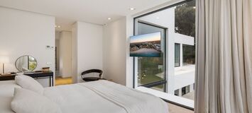 Elegant Modern Villa in the Heart of Elviria, Marbella