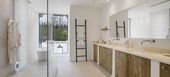 Elegant Modern Villa in the Heart of Elviria, Marbella
