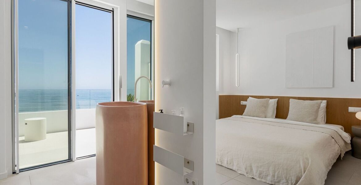 Luxury Beachside Townhouse in Marbella