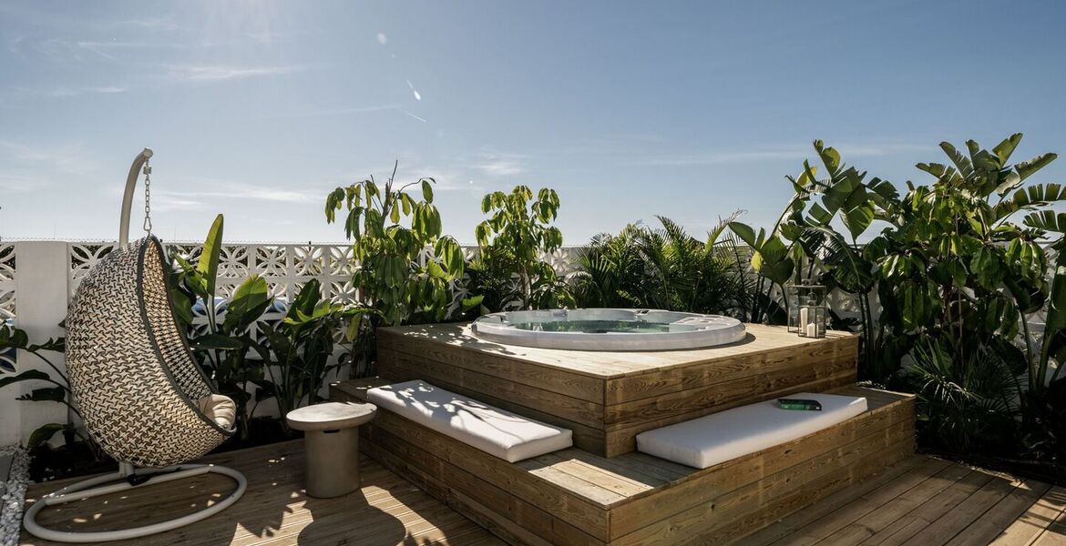 Luxury Beachside Townhouse in Marbella