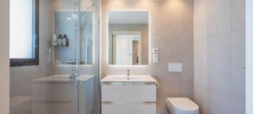 Luxury apartment for rent in Beach Front Estepona