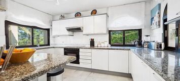 Luxury Villa in Las Lomas de Nueva Andalucia