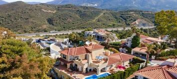 Luxury Villa in Las Lomas de Nueva Andalucia