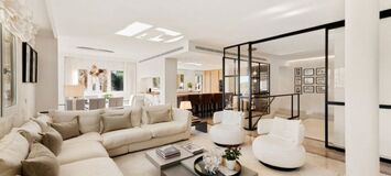 Elegant Duplex Penthouse in Marbella's Golden Mile