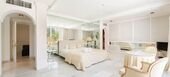 Exceptional Duplex Apartment in Prestigious Puerto Banús