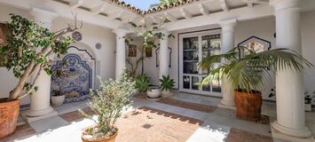 Exceptional Duplex Apartment in Prestigious Puerto Banús
