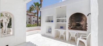 Exceptional Duplex Apartment in Prestigious Puerto Banús