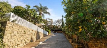 Stunning Villa in a Tranquil Marbella Setting