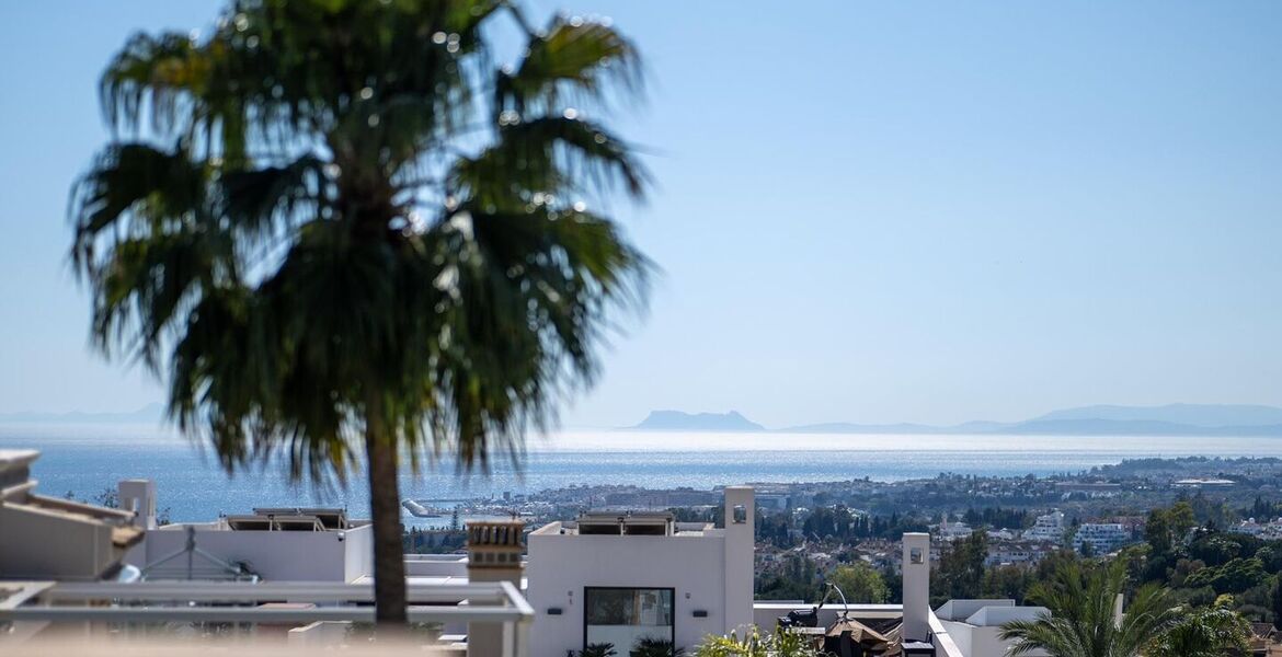 Villa with Panoramic Views in Sierra Blanca