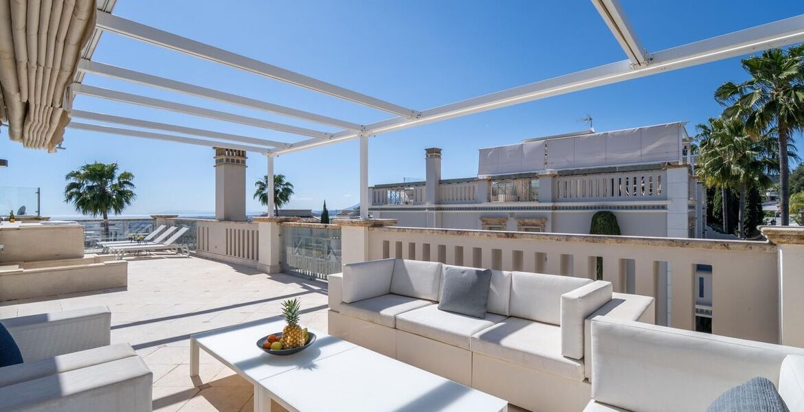 Villa with Panoramic Views in Sierra Blanca