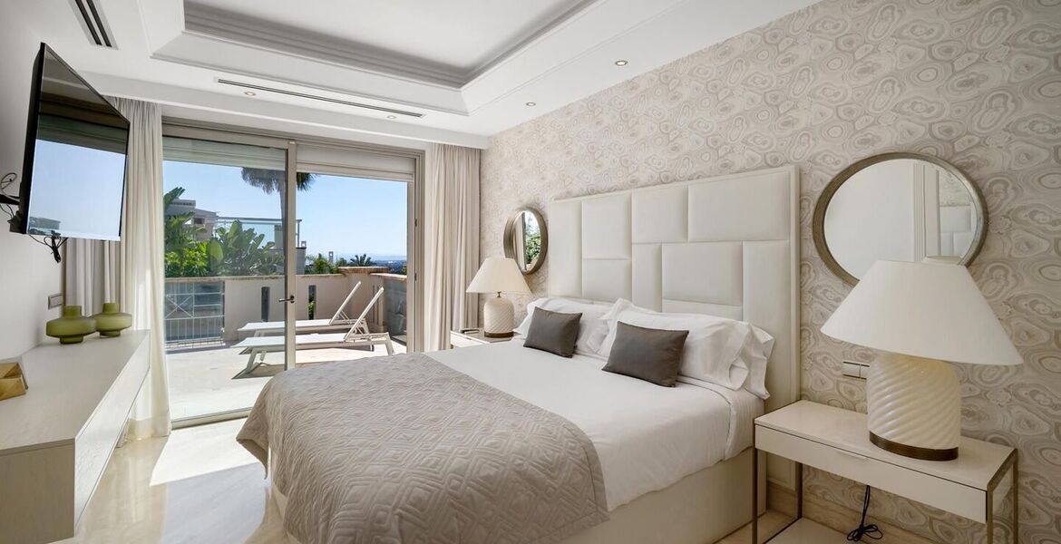 Villa with Panoramic Views in Sierra Blanca