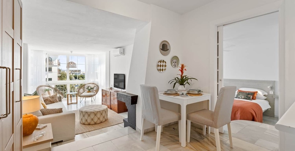 Apartment for rent in Marbella near Hard Rock Walk to Beach