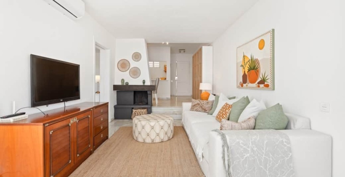 Apartment for rent in Marbella near Hard Rock Walk to Beach