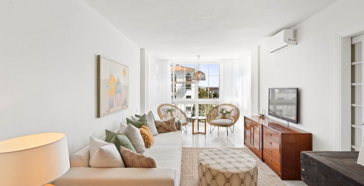 Apartment for rent in Marbella near Hard Rock Walk to Beach