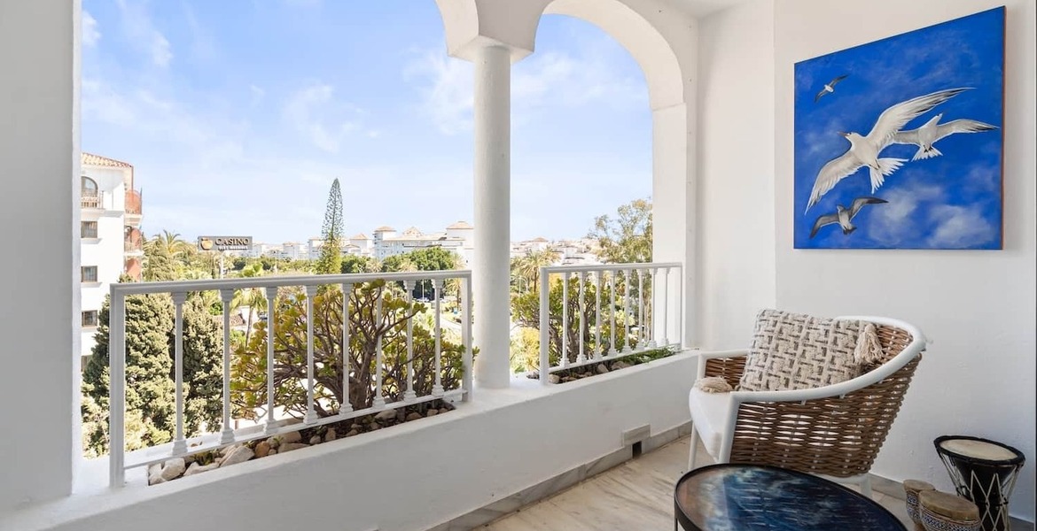 Apartment for rent in Marbella near Hard Rock Walk to Beach