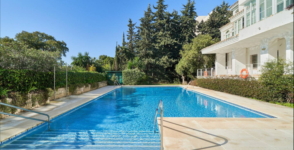 Apartment for rent in Marbella near Hard Rock Walk to Beach