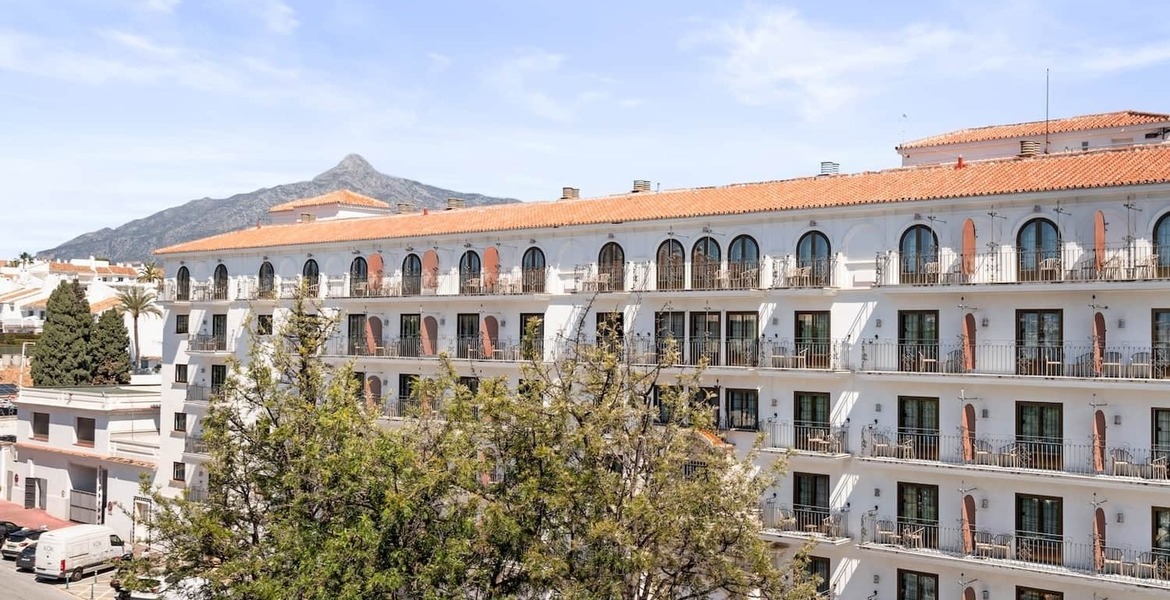 Apartment for rent in Marbella near Hard Rock Walk to Beach