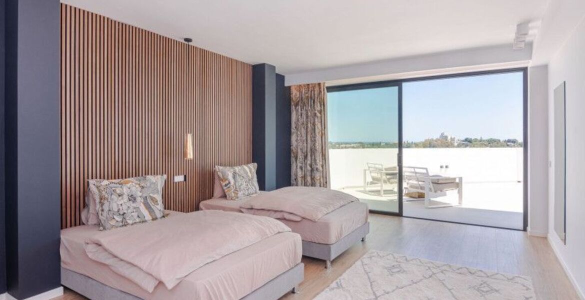 Villa with Panoramic Views in El Paraíso Alto, Benahavís