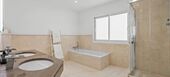 Villa for rent in Benahavís