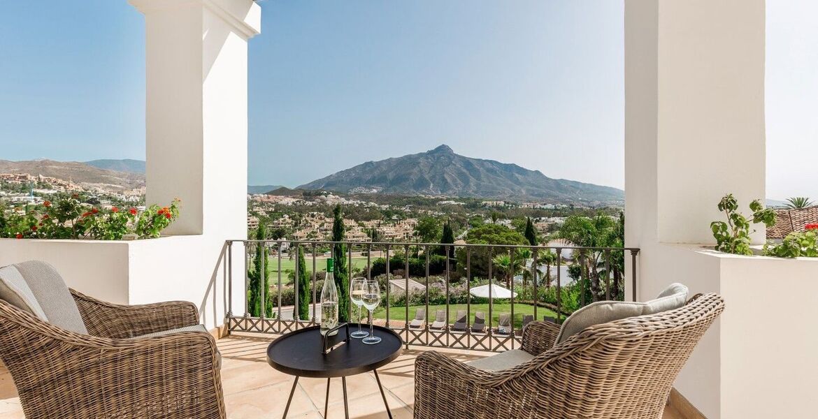 Luxurious Modern Villa Near Marbella's Golf Courses
