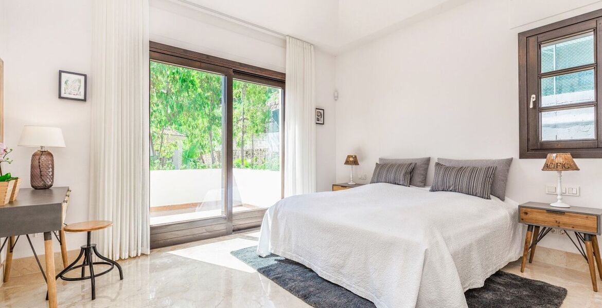 Luxurious Modern Villa Near Marbella's Golf Courses