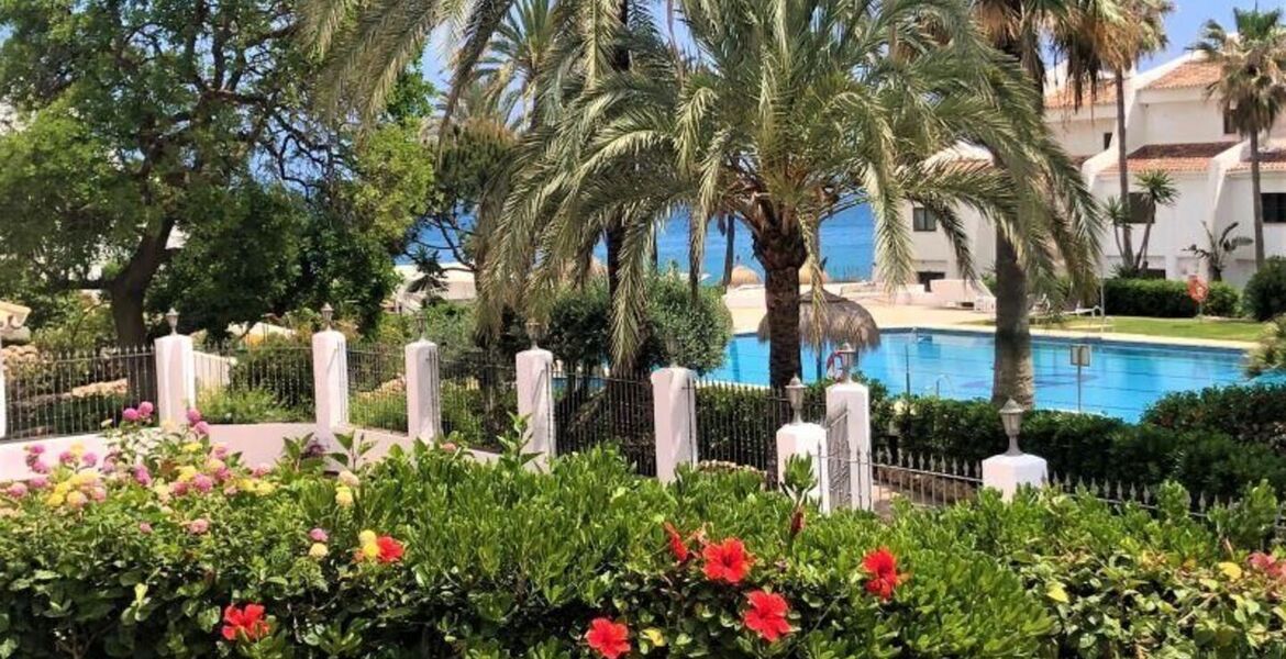 Apartment for Rental in Playa Esmeralda Marbella