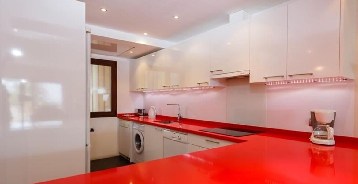 Apartment for Rental in Playa Esmeralda Marbella