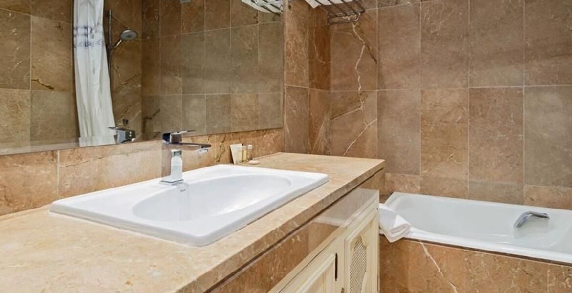 Apartment for Rental in Playa Esmeralda Marbella