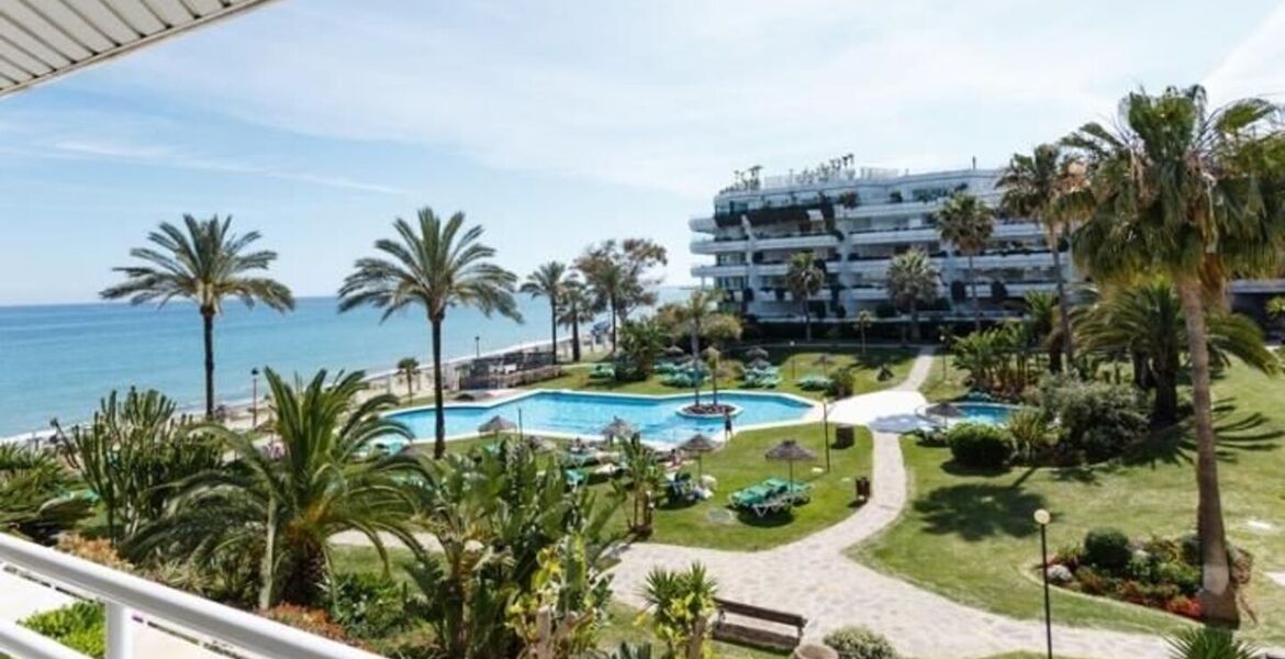 Apartment for Rental in Playa Esmeralda Marbella