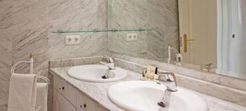 Apartment for Rental in Playa Esmeralda Marbella
