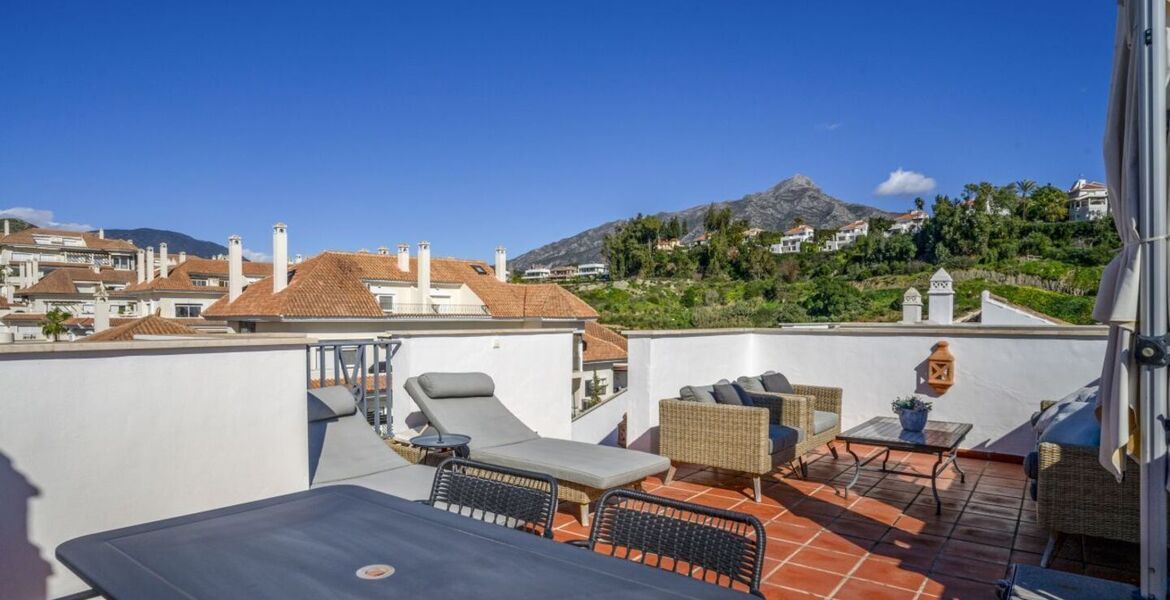 Apartamento en alquiler en Nueva Andalucía Marbella