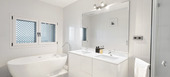 Villa for rent in Marbella Las Chapas