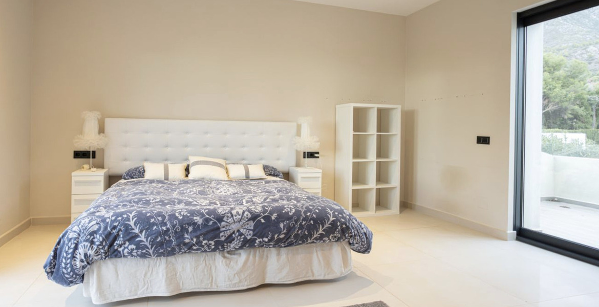 Villa for rent in Marbella Las Chapas