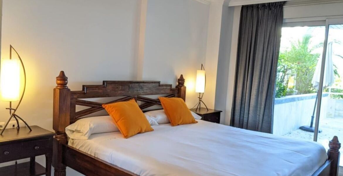 Apartment for Rental in Playa Esmeralda Marbella