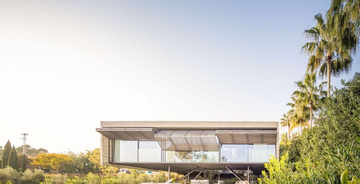 Luxury villa for rent in Benahavis
