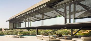 Luxury villa for rent in Benahavis